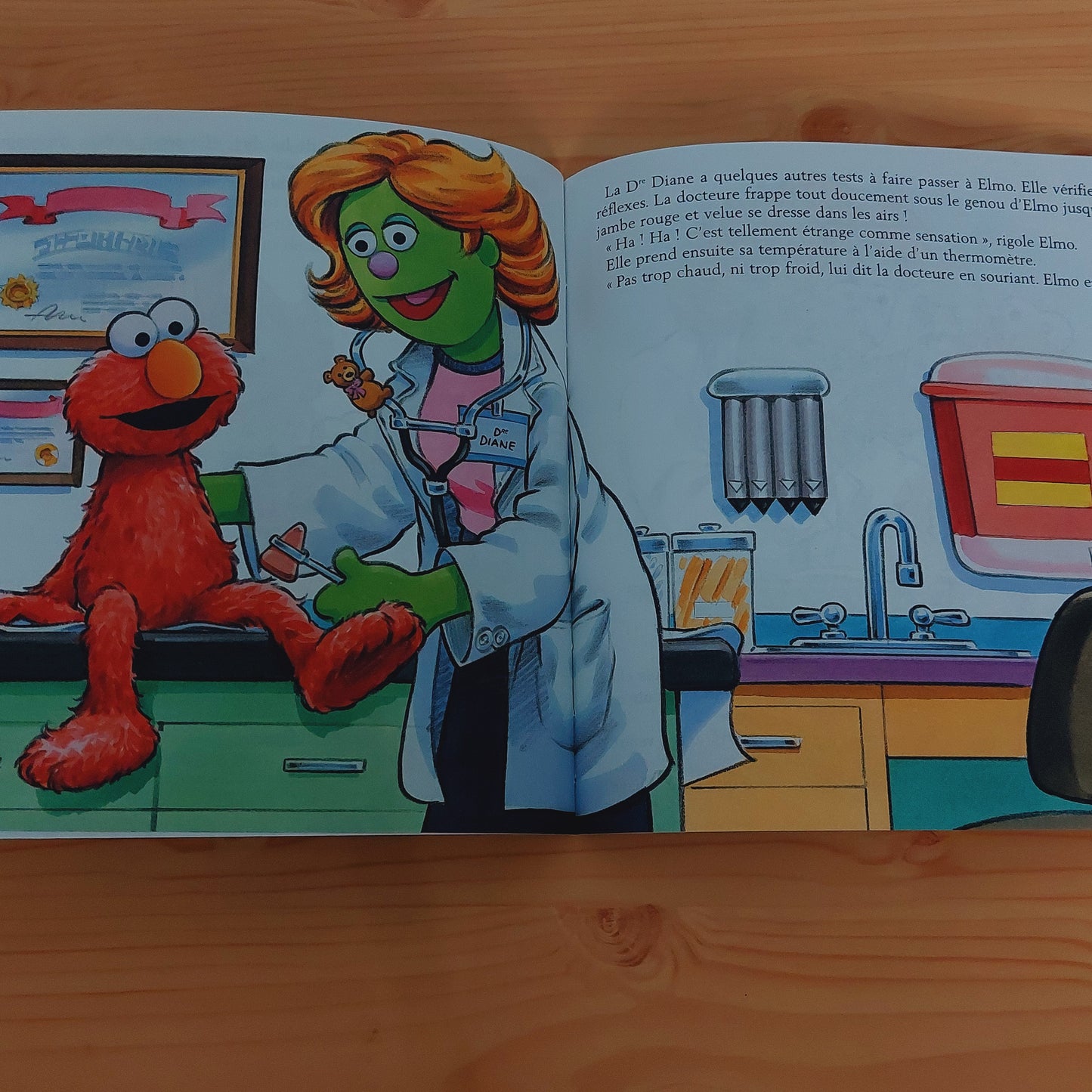 Elmo Chez Le Médecin