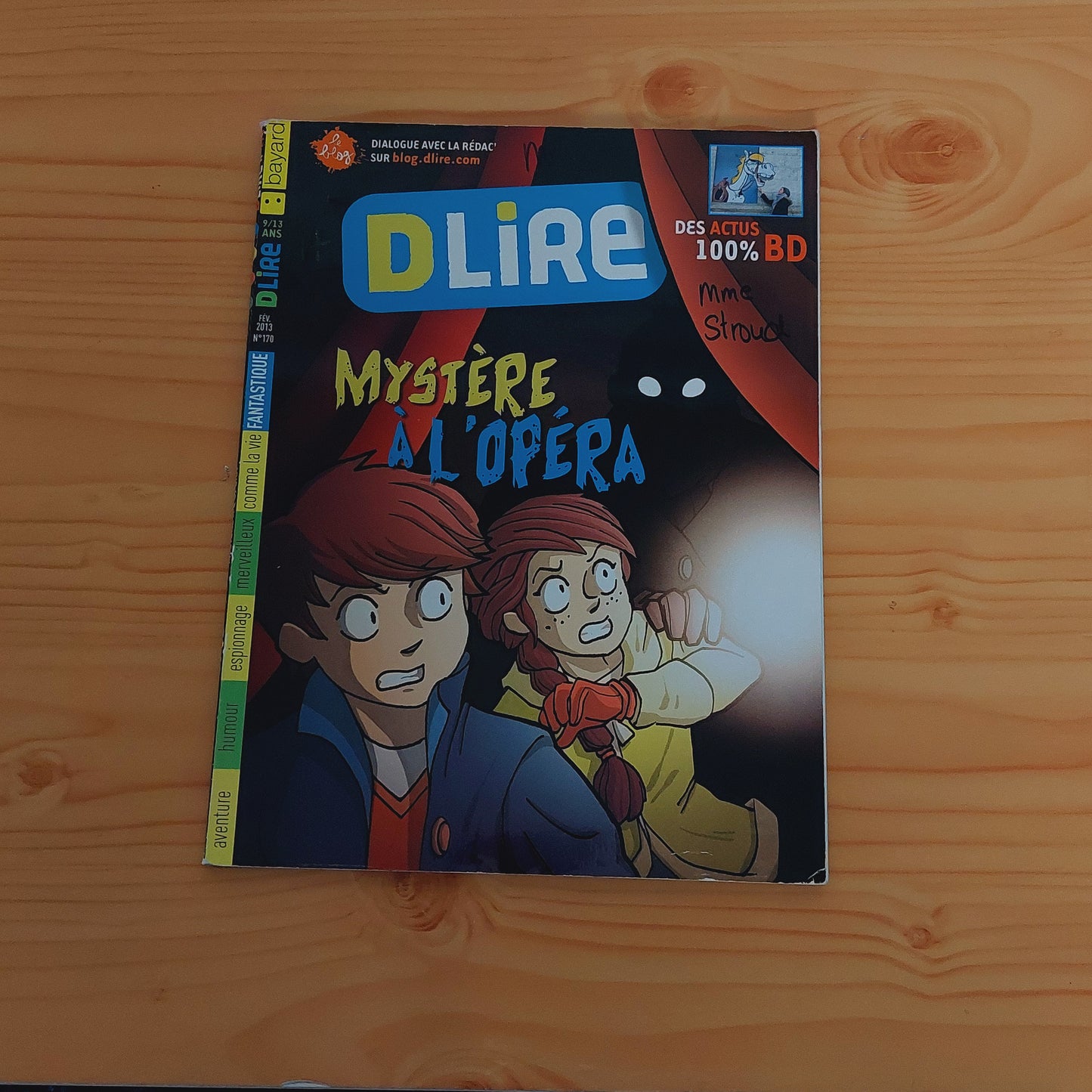 DLire - Mystère à l'opéra