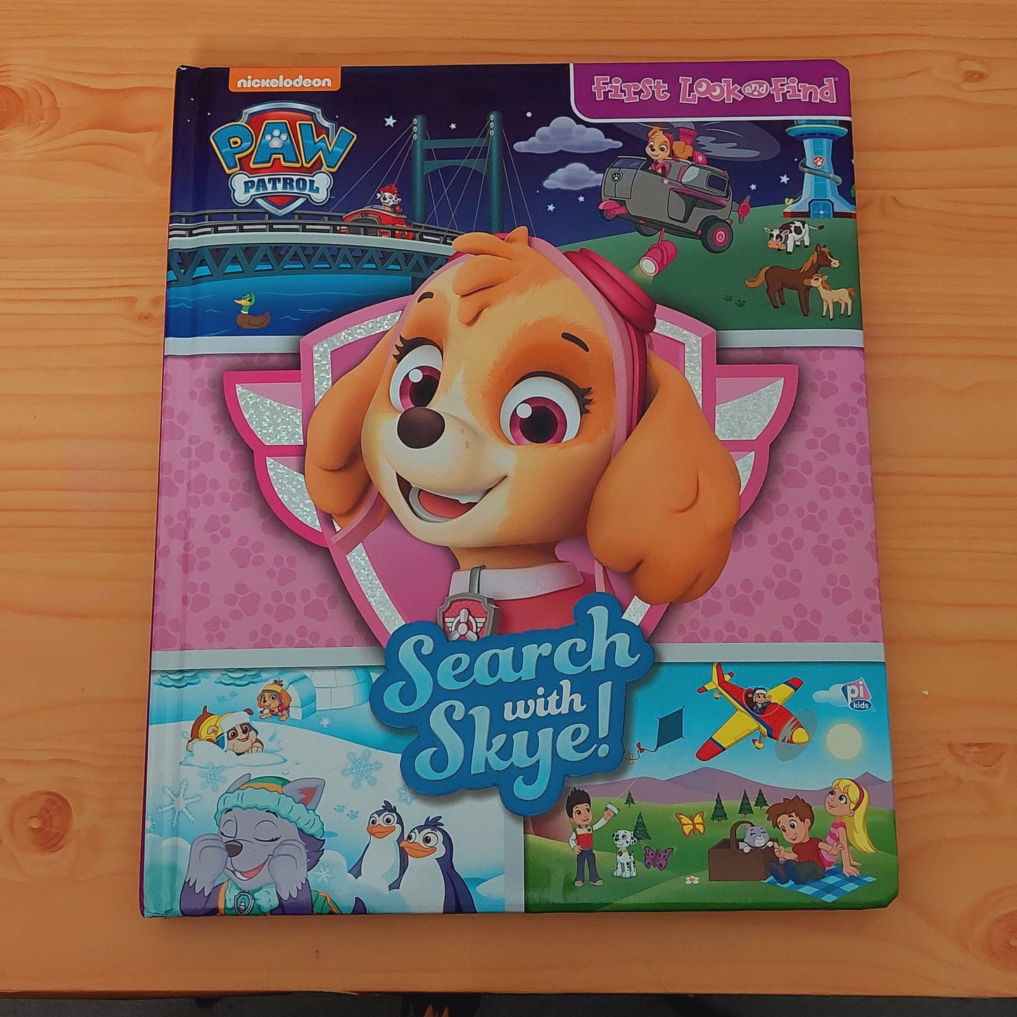 Paw Patrol - Search with Skye!