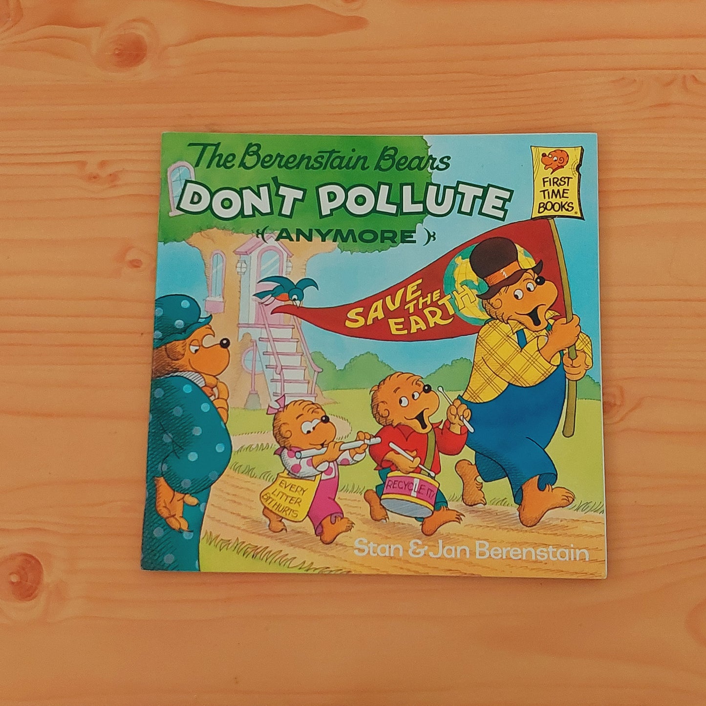 The Berenstain Bears Don't Pollute (Anymore)