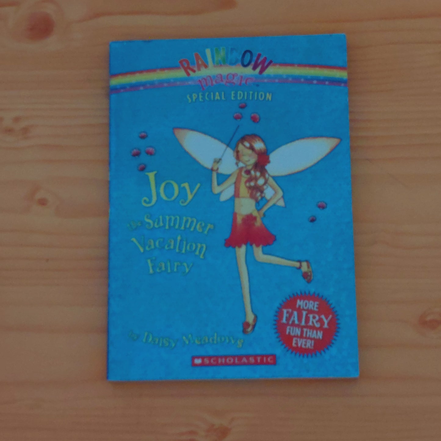 Joy the Summer Vacation Fairy - Rainbow Magic: Special Edition