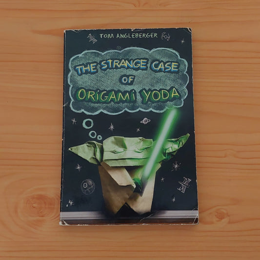 The Strange Case of Origami Yoda (Origami Yoda #1)