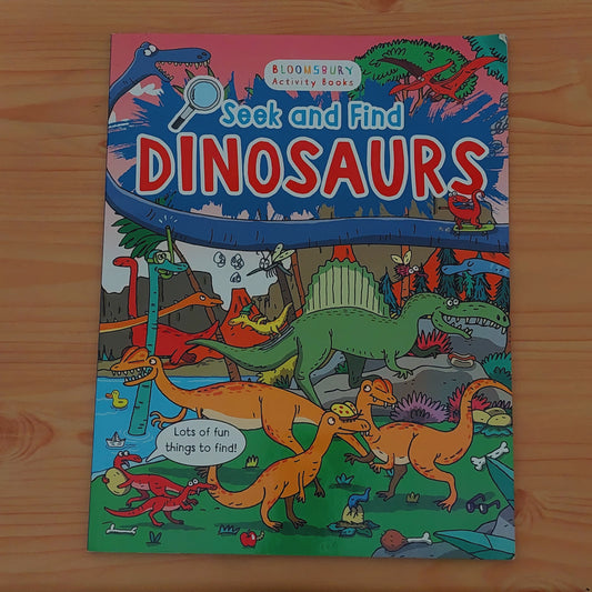 Seek and Find - Dinosaurs (Bloomsbury Activity Books)