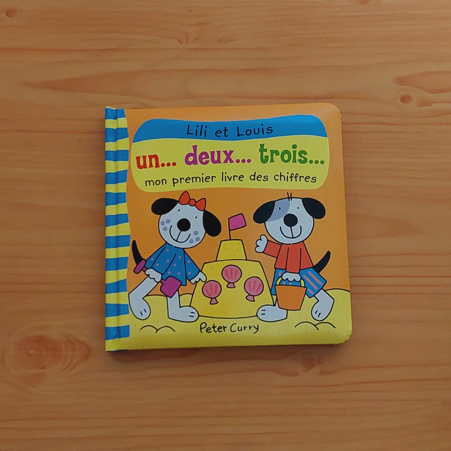 Un, deux, trois, mon premier livre des chiffres (Lili et Louis)