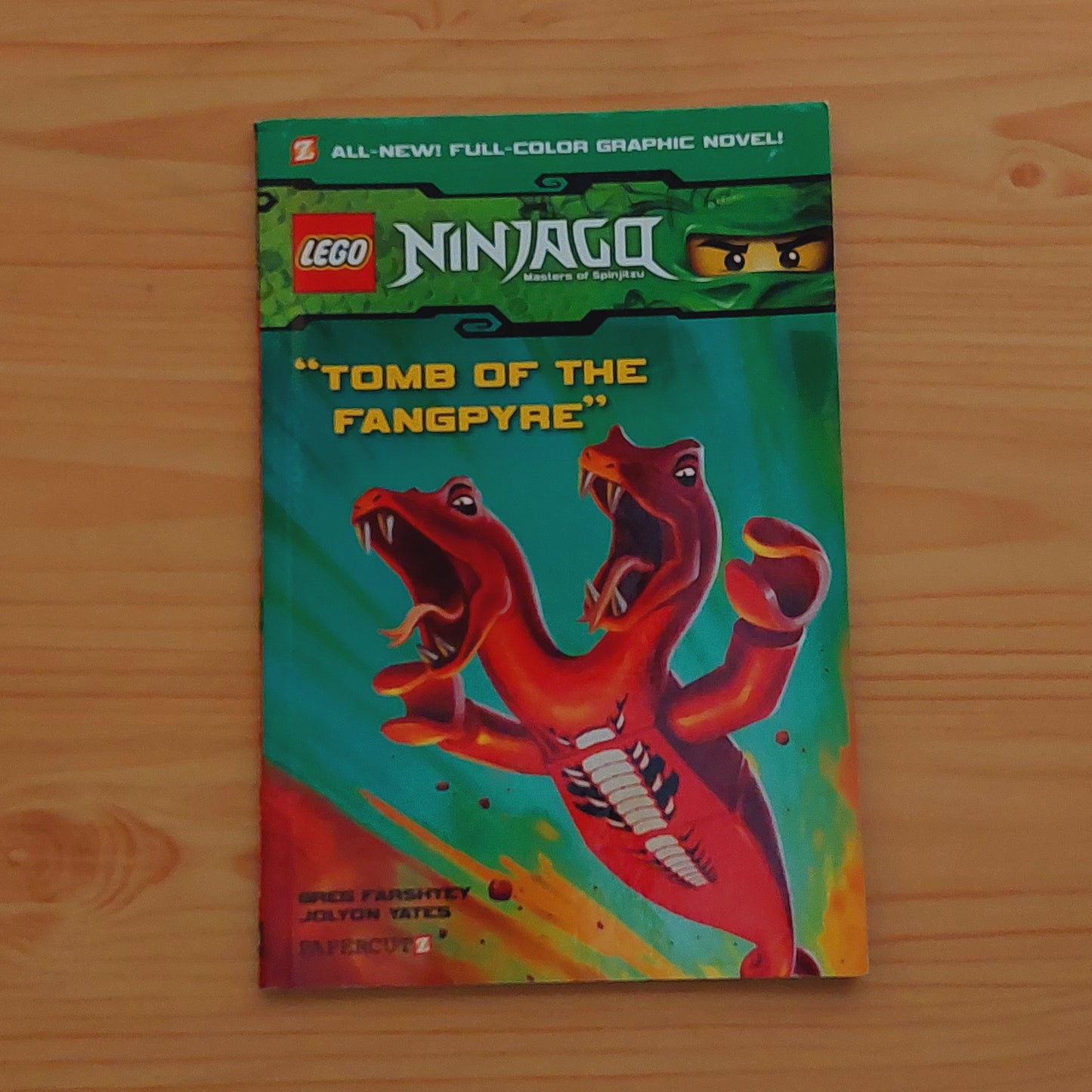 Lego Ninjago - Tomb of the Fanpyre (Graphic Novel)