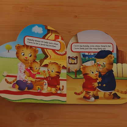 Daniel Tiger's Neighbourhood - Daniel Loves You