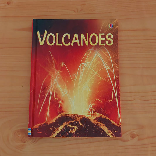 Volcanoes (Usborne Beginners)