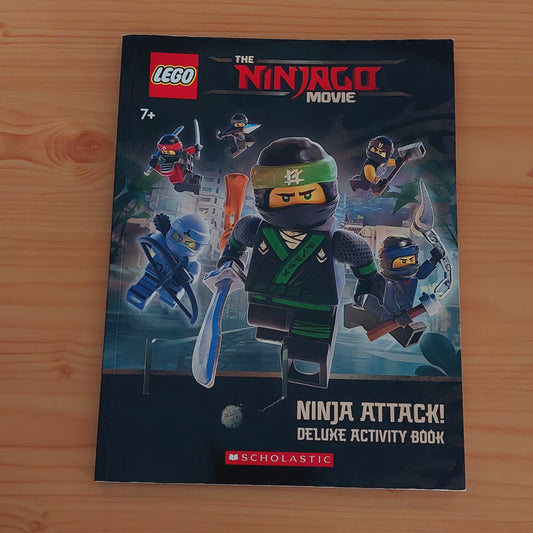 The Ninjago Movie - Ninja Attack! Deluxe Activity Book