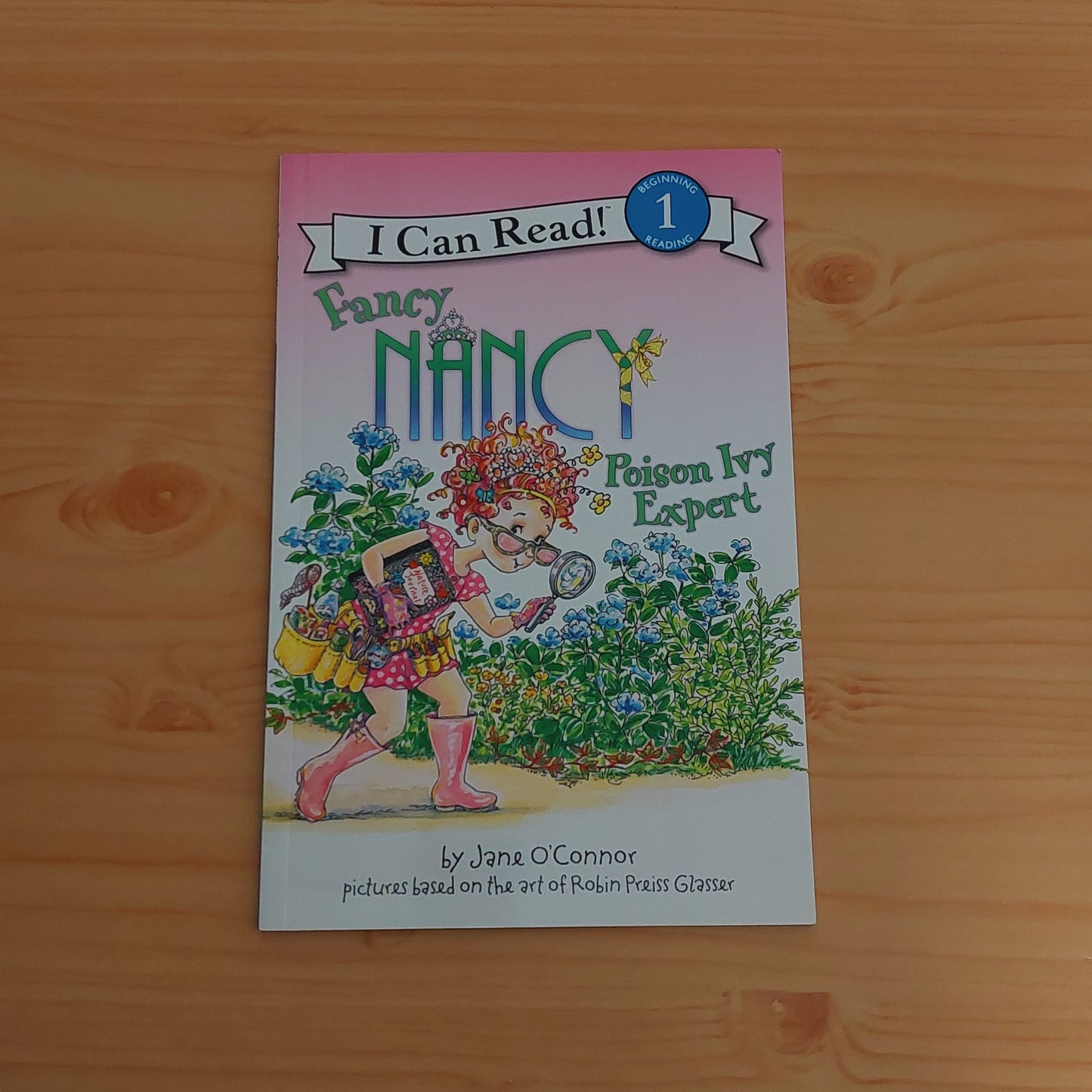 Fancy Nancy: Poison Ivy Expert