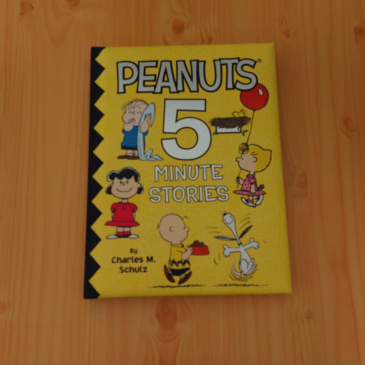 Peanuts 5-Minute Stories