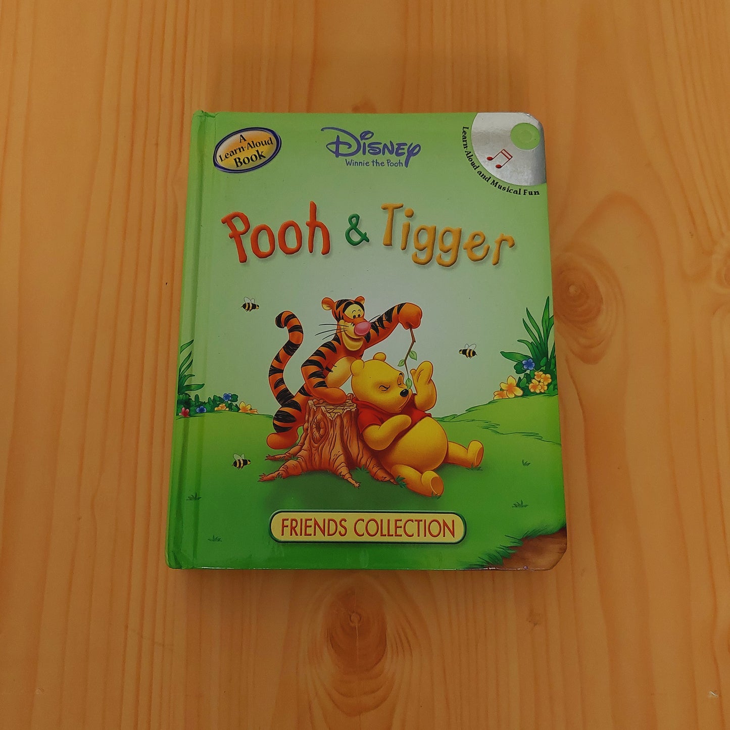 Pooh and Tigger - Friends Collection