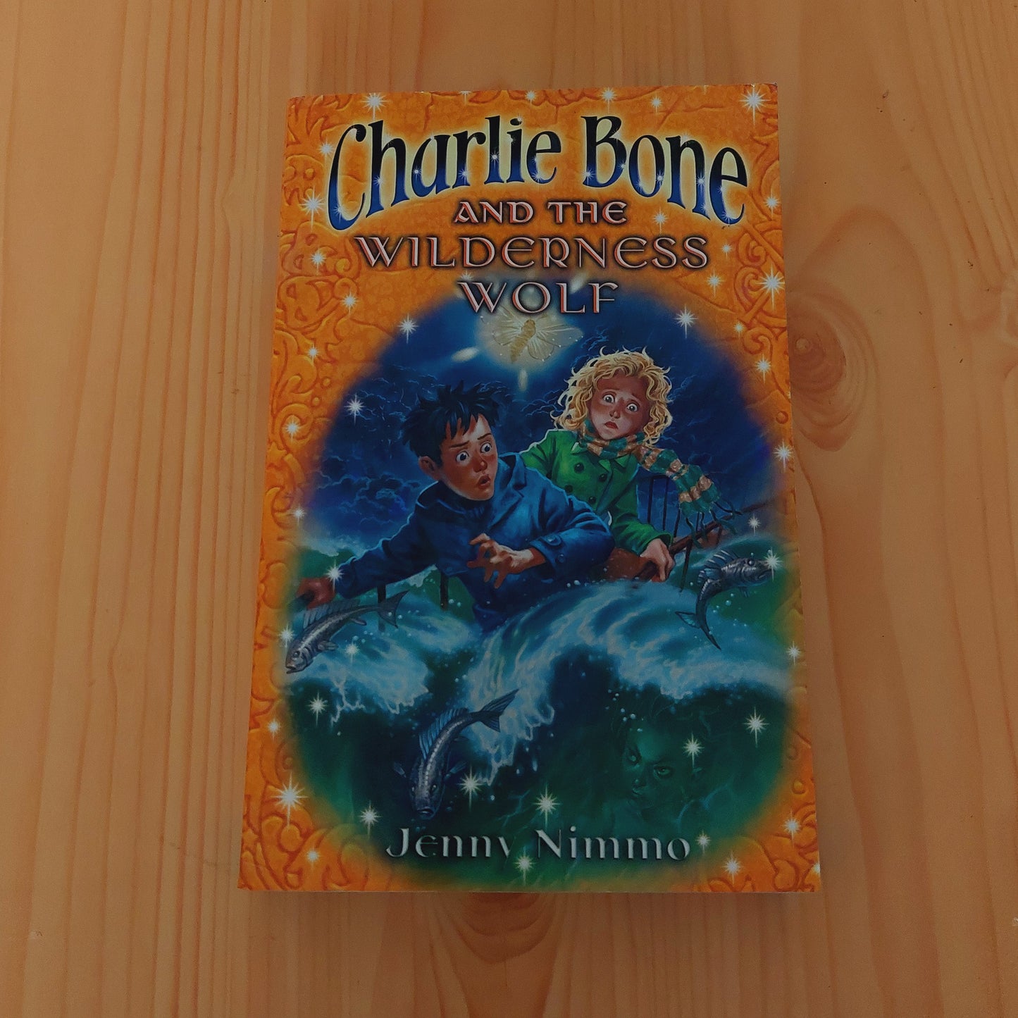 Charlie Bone and the Wilderness Wolf (#6)