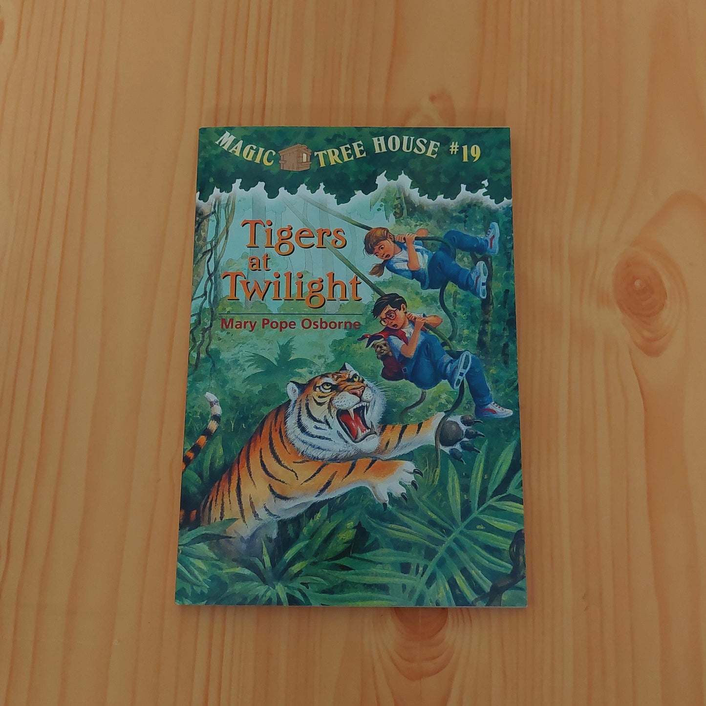 Magic Tree House #19 Tigers at Twilight