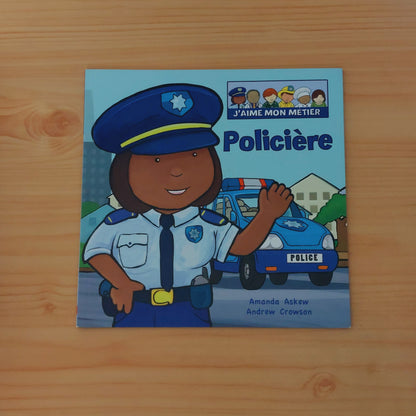 Policière