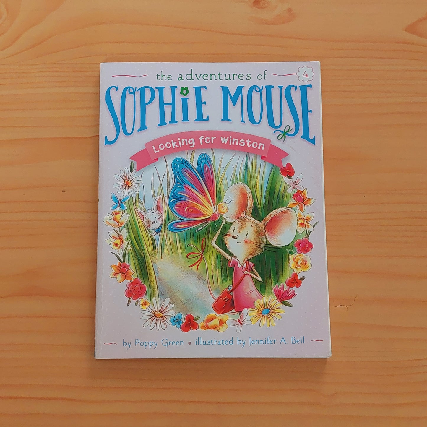 The Adventures of Sophie Mouse - Looking for Winston