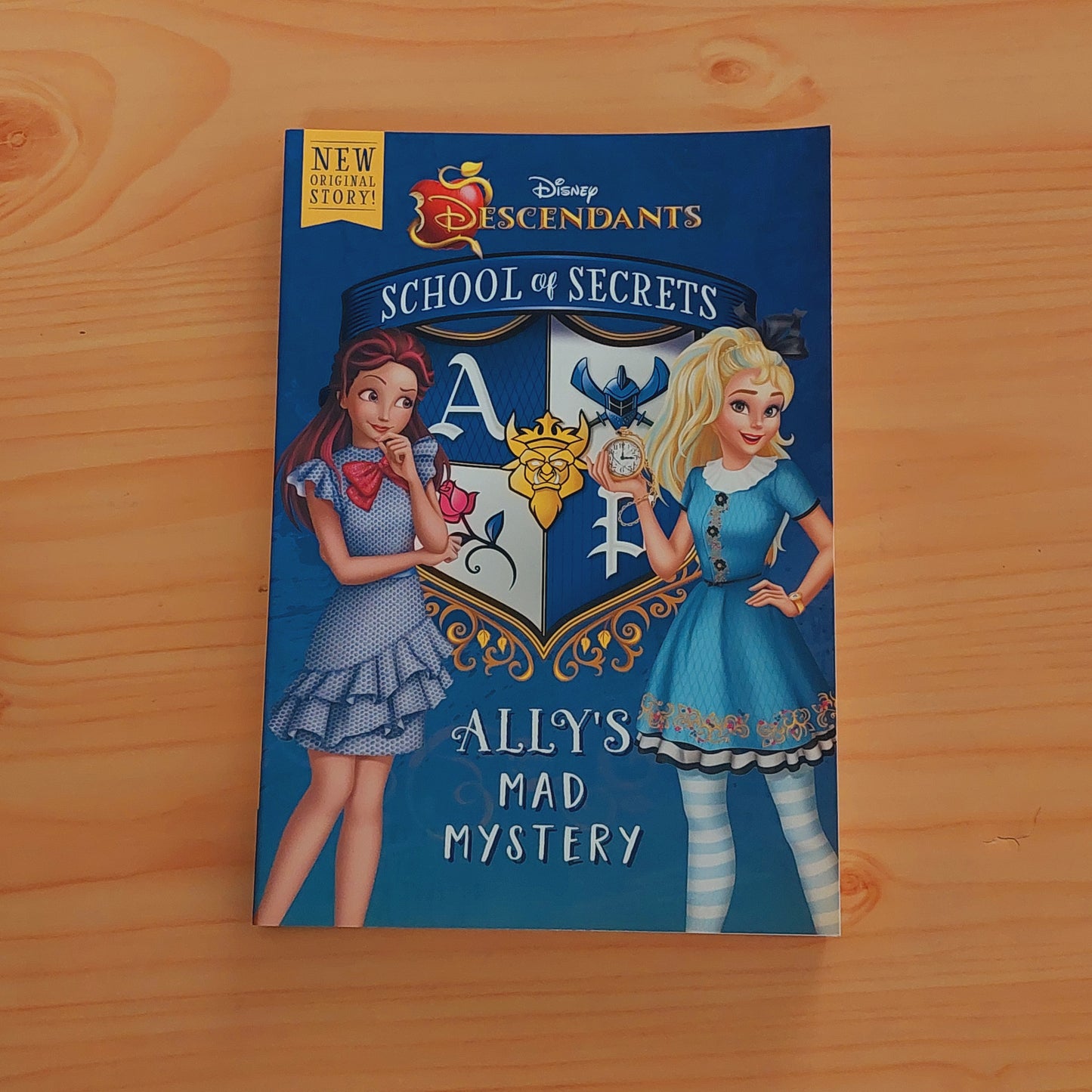 Descendants: School of Secrets - Ally's Mad Mystery