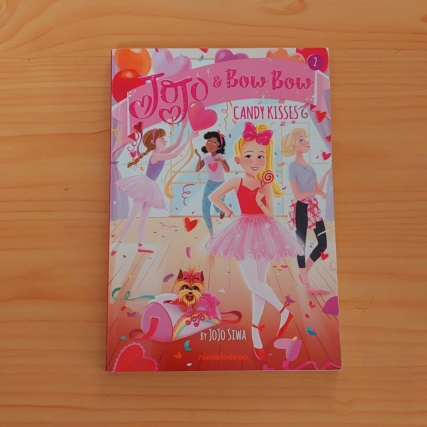 Candy Kisses (Jojo and Bowbow Book #2)