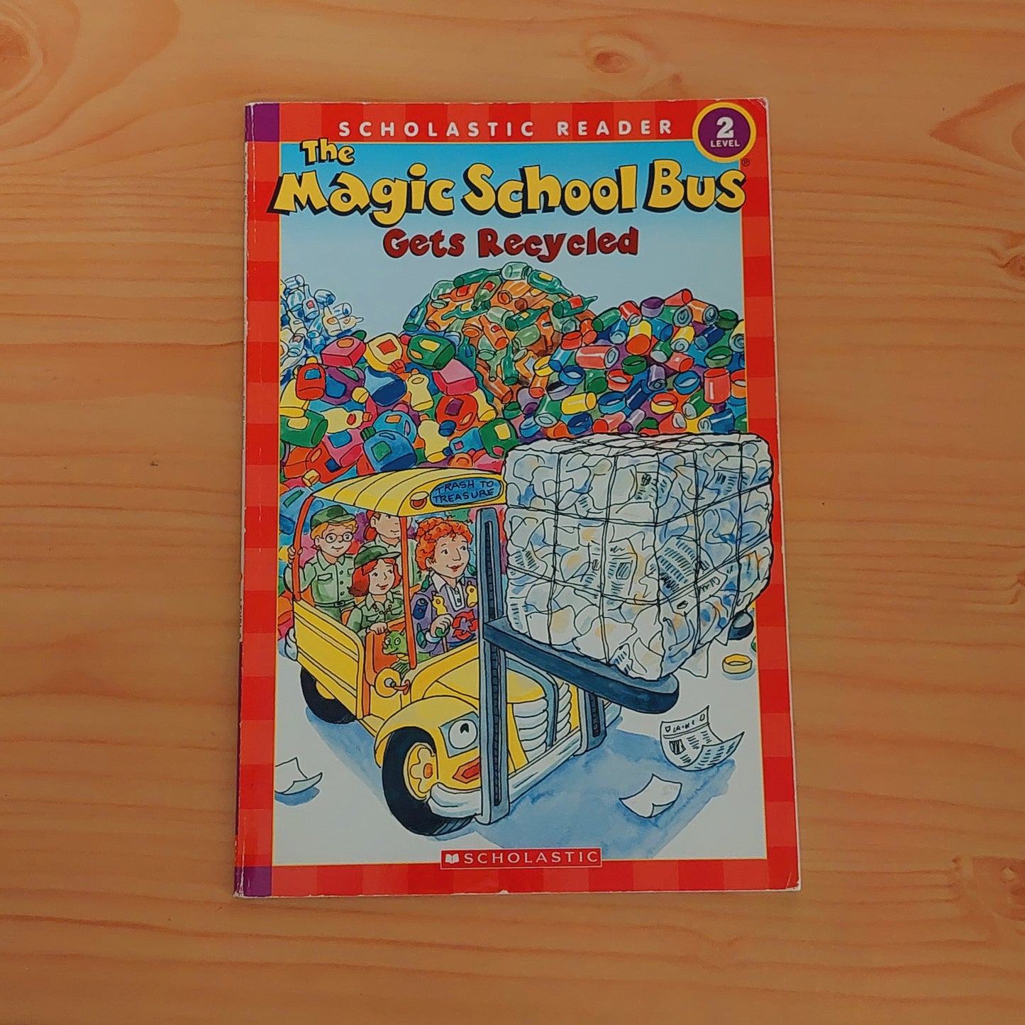 The Magic School Bus Gets Recycled (Level 2)