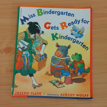 Miss Bindergarten Gets Ready for Kindergarten