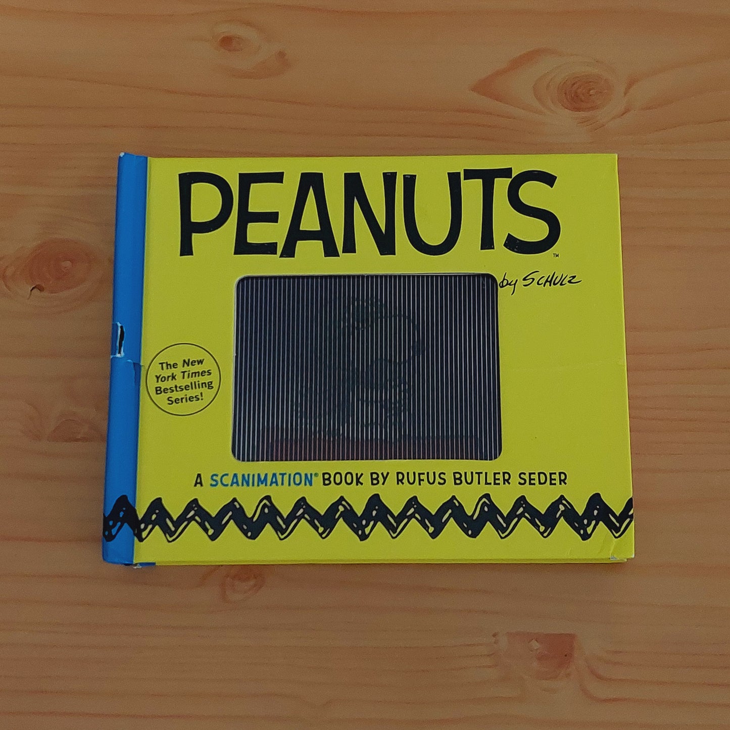 Peanuts: a Scanimation Book