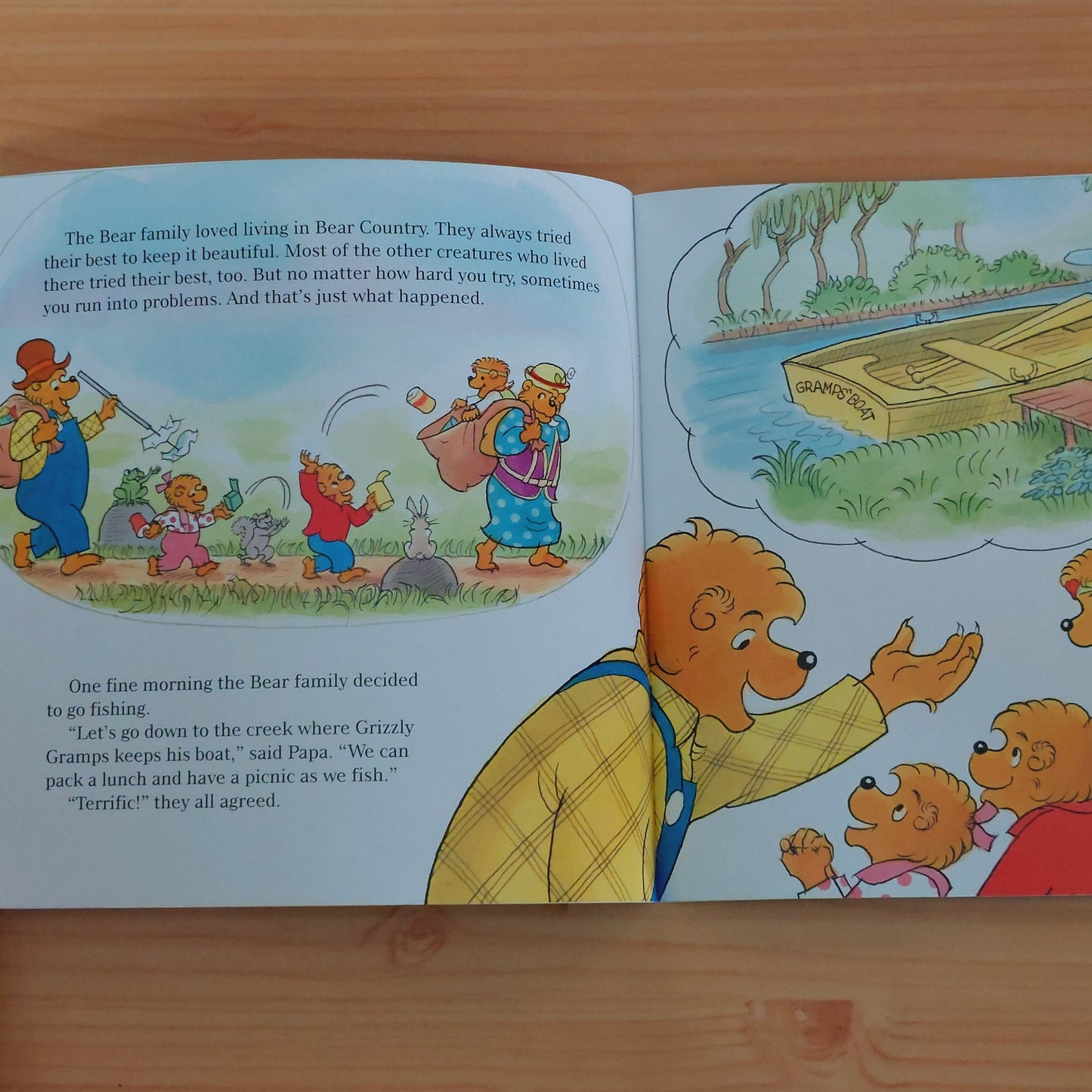 The Berenstain Bears Go Green