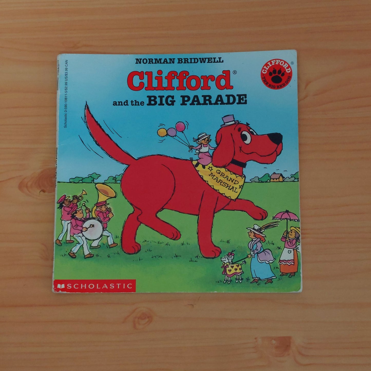 Clifford and the Big Parade