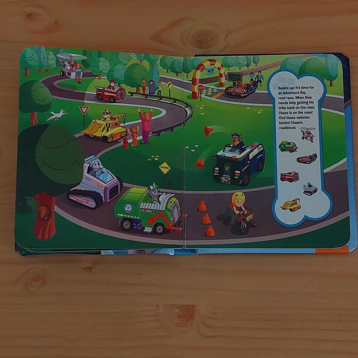 Paw Patrol - Little First Look and Find