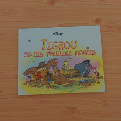 Tigrou et les feuilles mortes