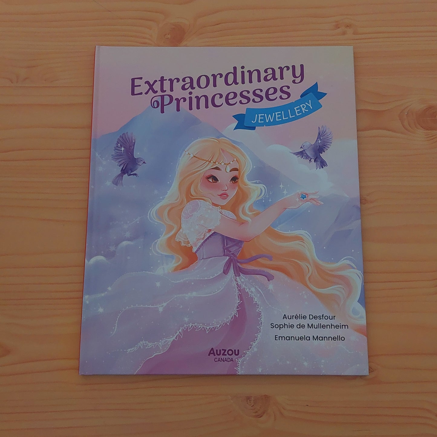 Extraordinary Princesses - Jewellery