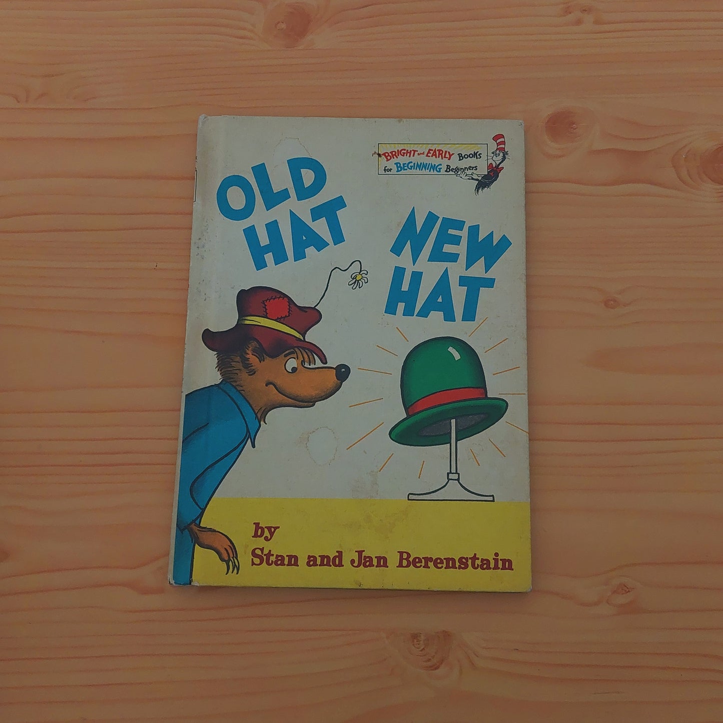 Old Hat, New Hat (Berenstain Bears)