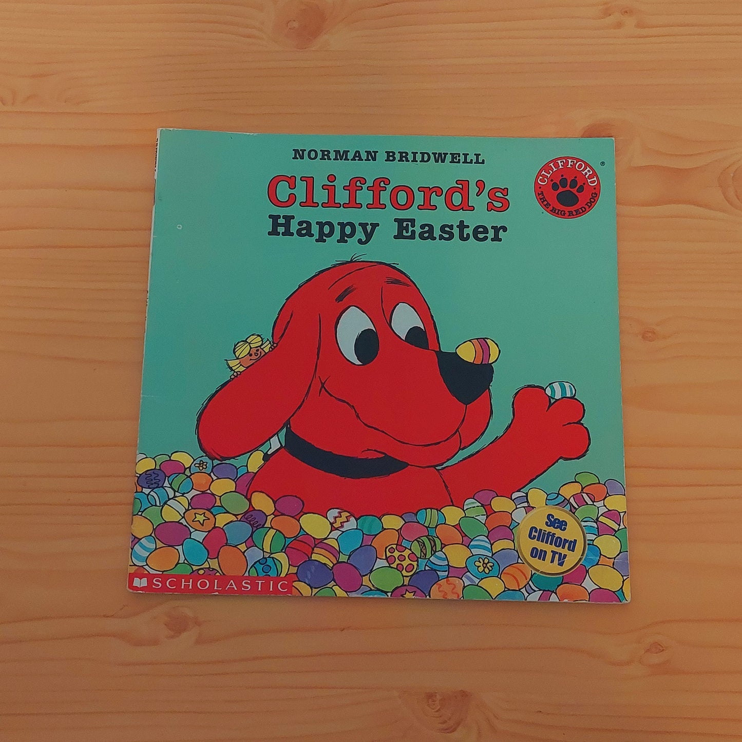 Clifford's Happy Easter