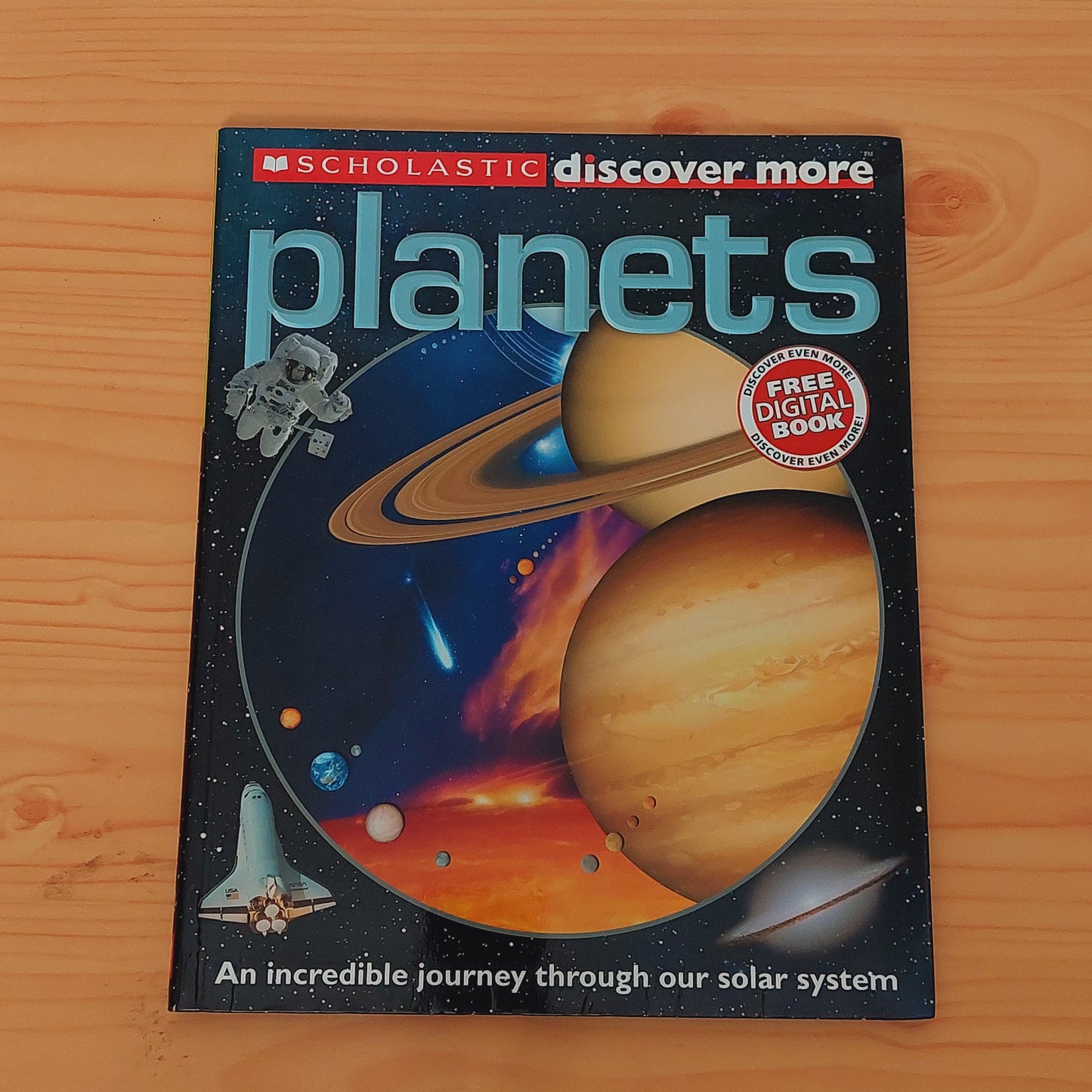 Planets (Scholastic Discover More)