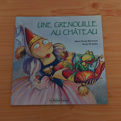 Une grenouille au château