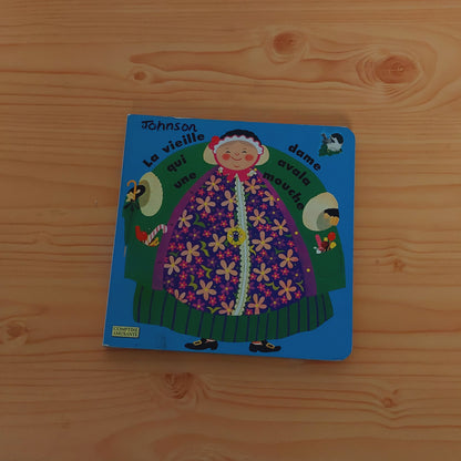 La Vieille Dame Qui Avala Une Mouche