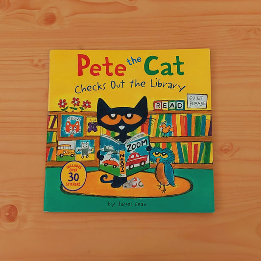 Pete the Cat - Checks Out the Library