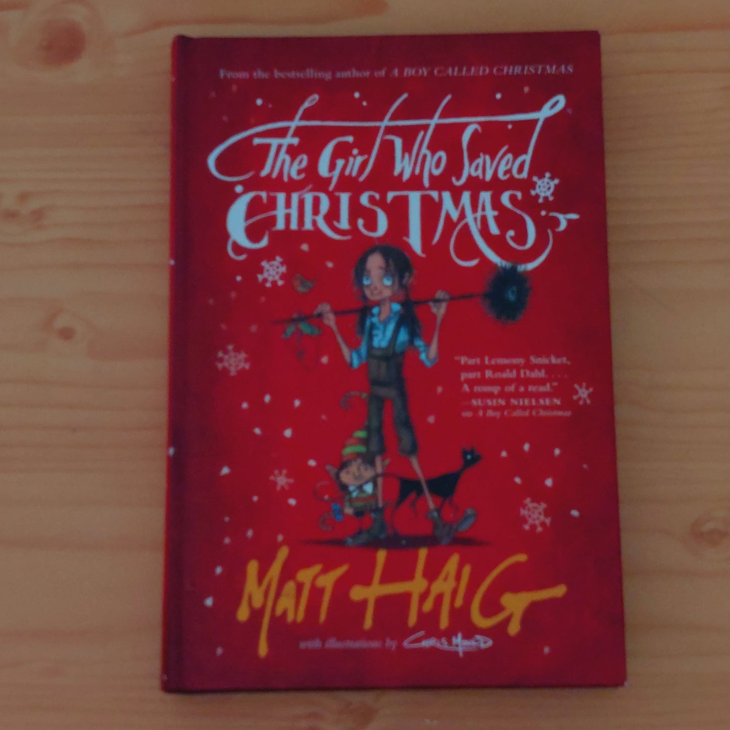 The Girl Who Saves Christmas