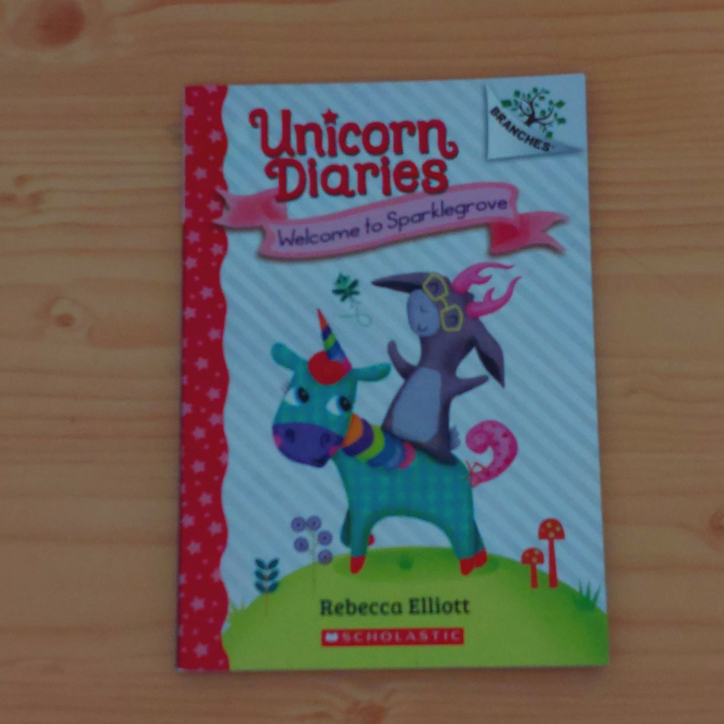 Unicorn Diaries - Welcome to Sparklegrove