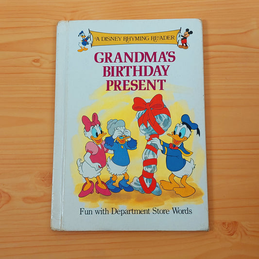 A Disney Rhyming Reader - Grandma's Birthday Present