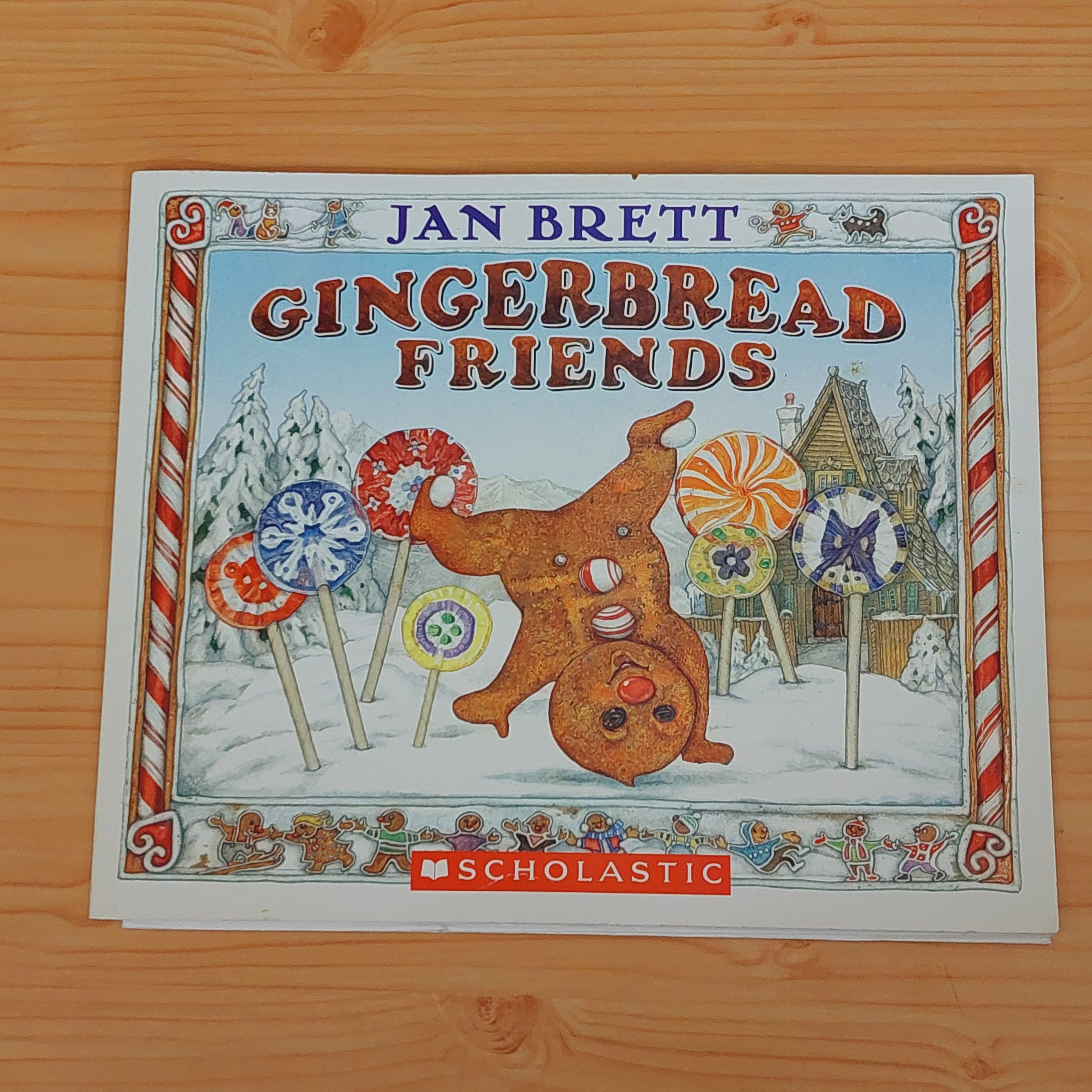 Gingerbread friends store by jan brett