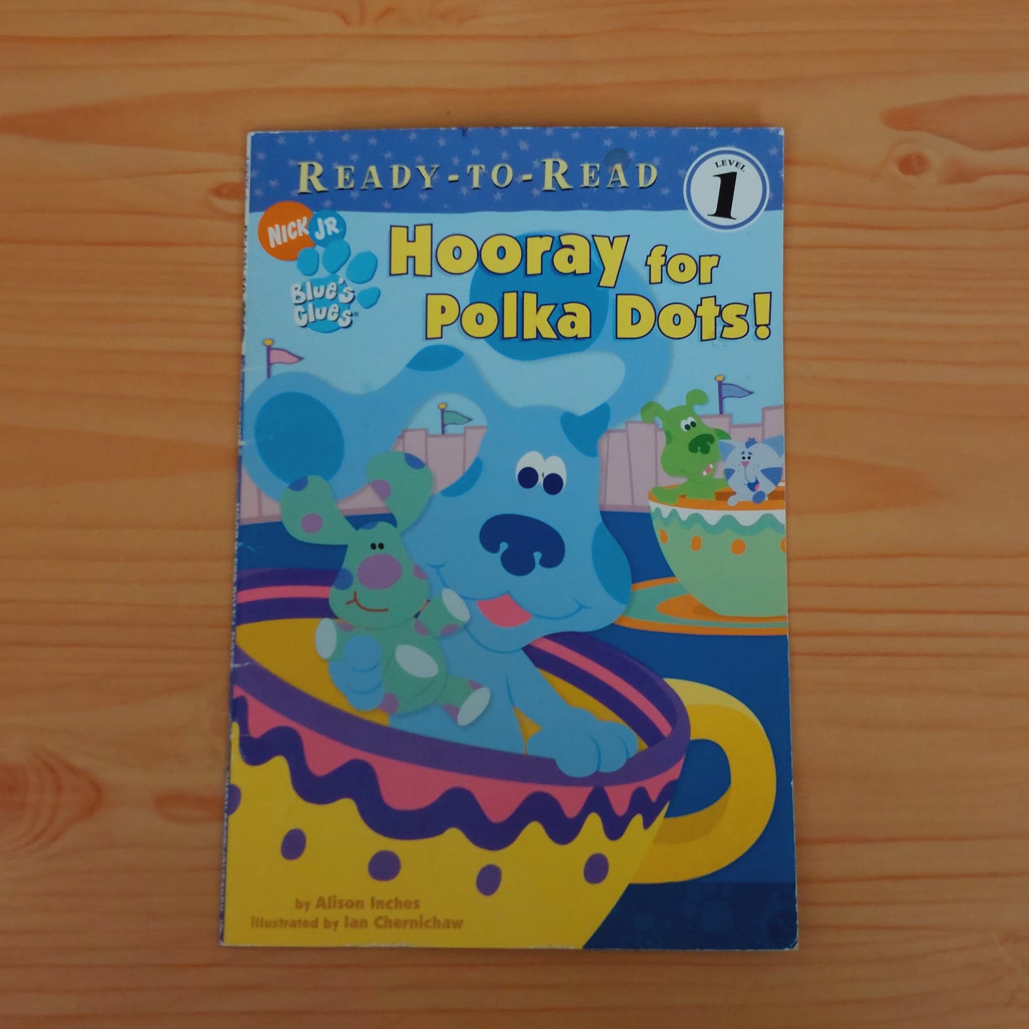 Ready-to-Read: Level 1 - Blue's Clues: Hooray for Polka Dots!