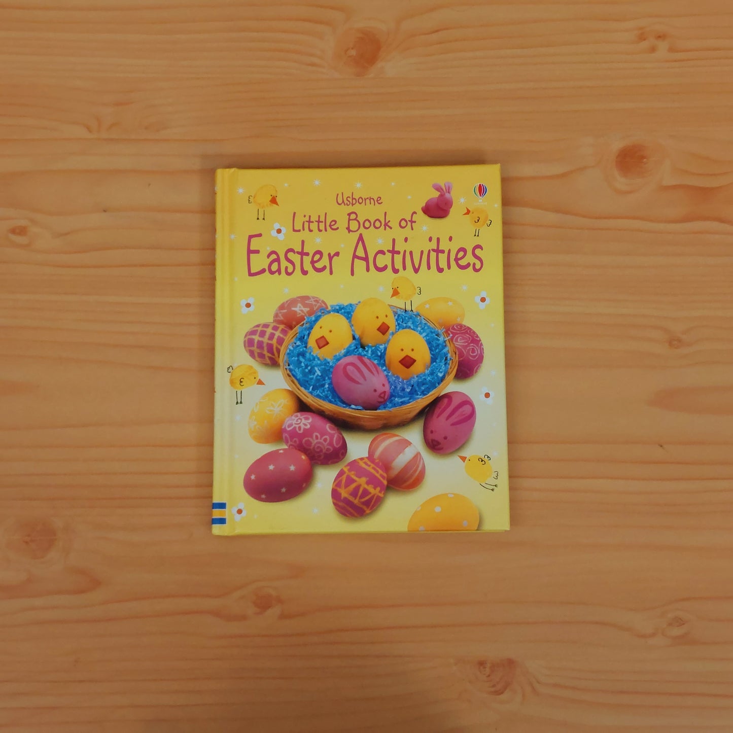 Usborne Little Book of Easter Activities