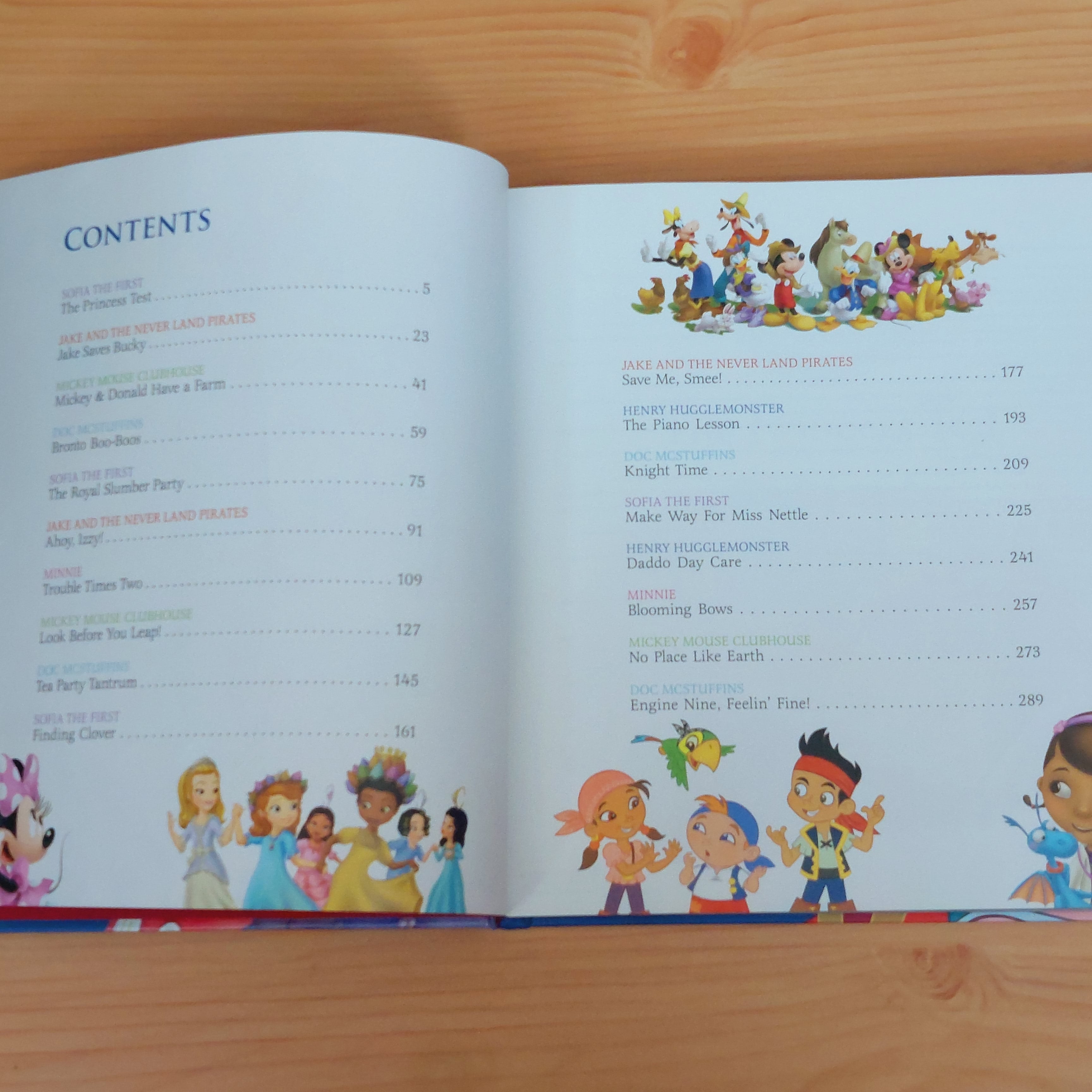 Disney　Childhood　Ink　Junior　Collection　Storybook　–